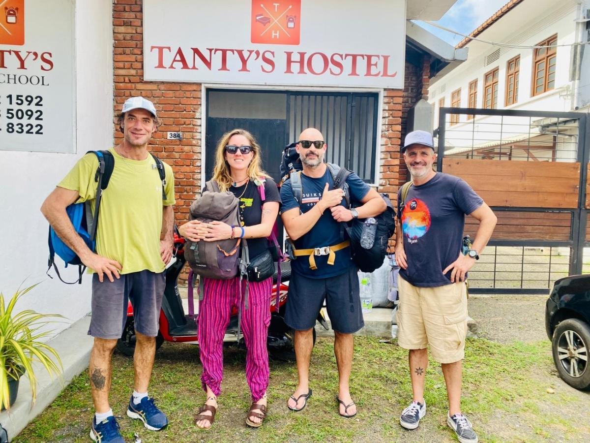 Tanty'S Hostel 高尔 外观 照片