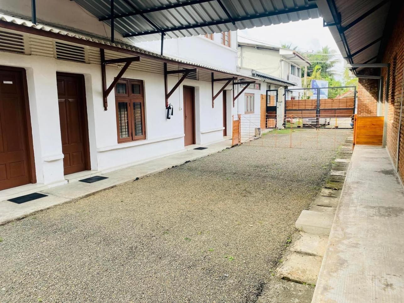 Tanty'S Hostel 高尔 外观 照片